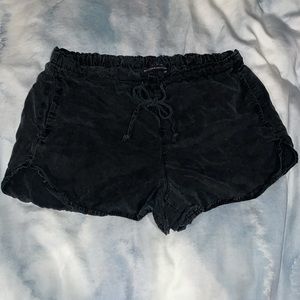 ⚡️3 FOR $20 Brandy Melville drawstring black short